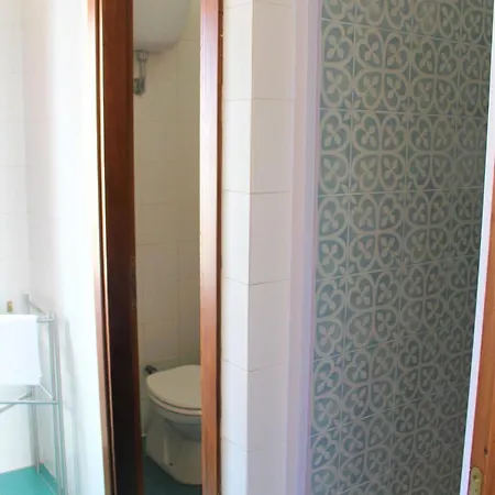 Hostel Deluxe