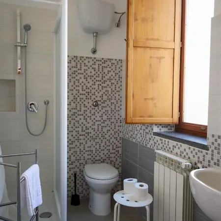 Hostal Deluxe Pompeya